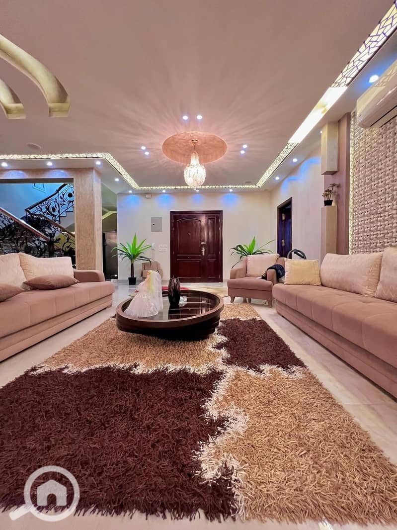 9 577539408_2364489507344825_3854899513221596768_n. jpg