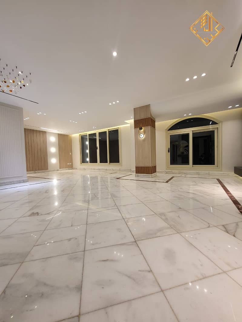 6 WhatsApp Image 2025-12-16 at 16.20. 01. jpeg