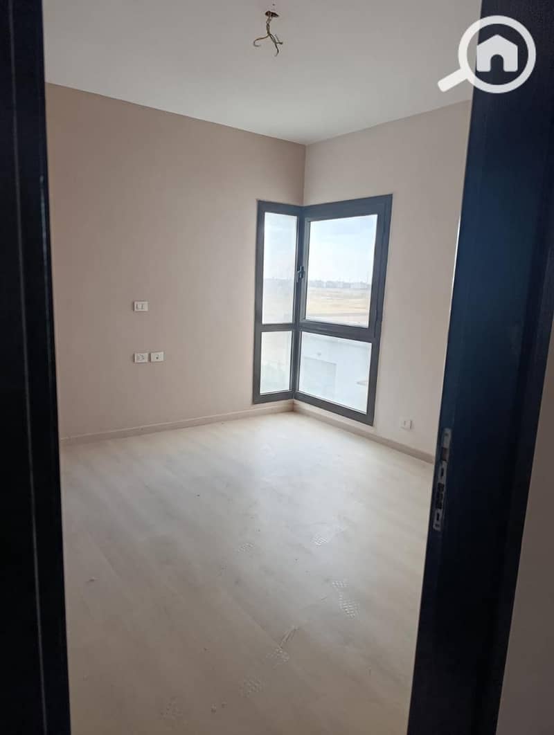 3 WhatsApp Image 2025-12-07 at 16.40. 36 (2). jpeg