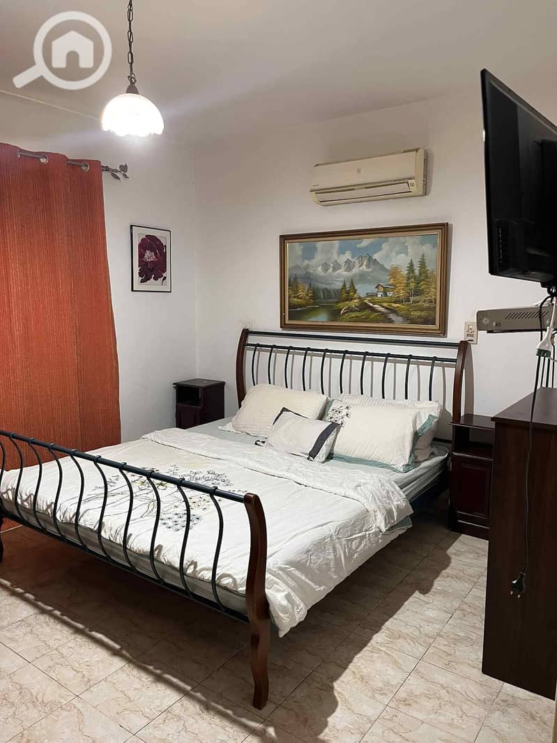 2 72f40dc8-fcb7-47cc-bf27-c4a8c8cb1152. jpeg