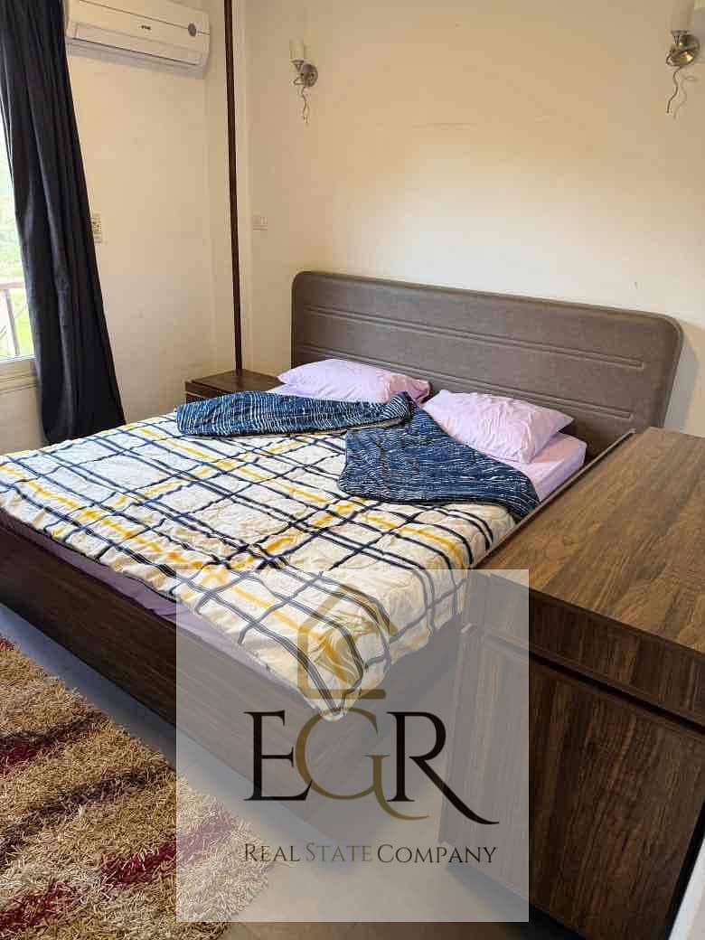 5 c03eec8e-d2a0-43a5-b218-f9a19ca2953b. jpg