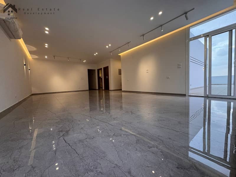 25 WhatsApp Image 2025-11-15 at 15.57. 41_f7be31f8. jpg