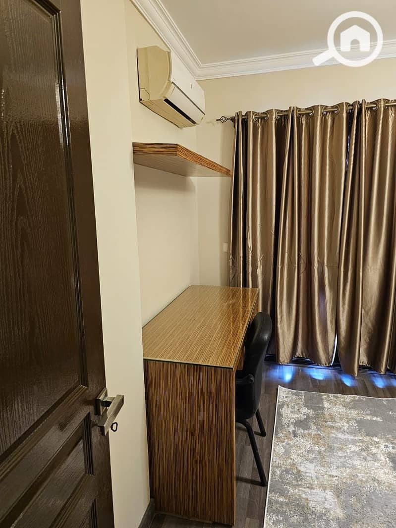 8 9c6c48e6-03d0-4101-9849-e8b501319b2e. jpg