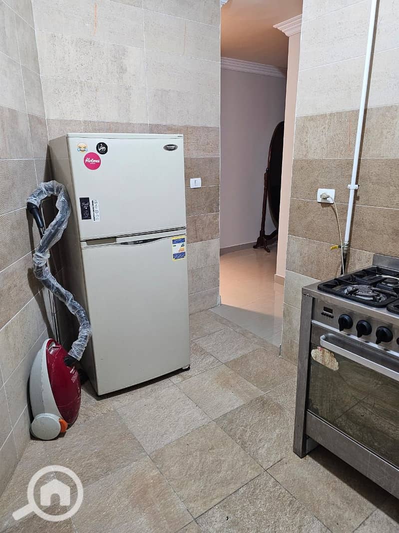 26 d61f0e99-1d2f-4af2-9dd9-fbe19d4df340. jpg