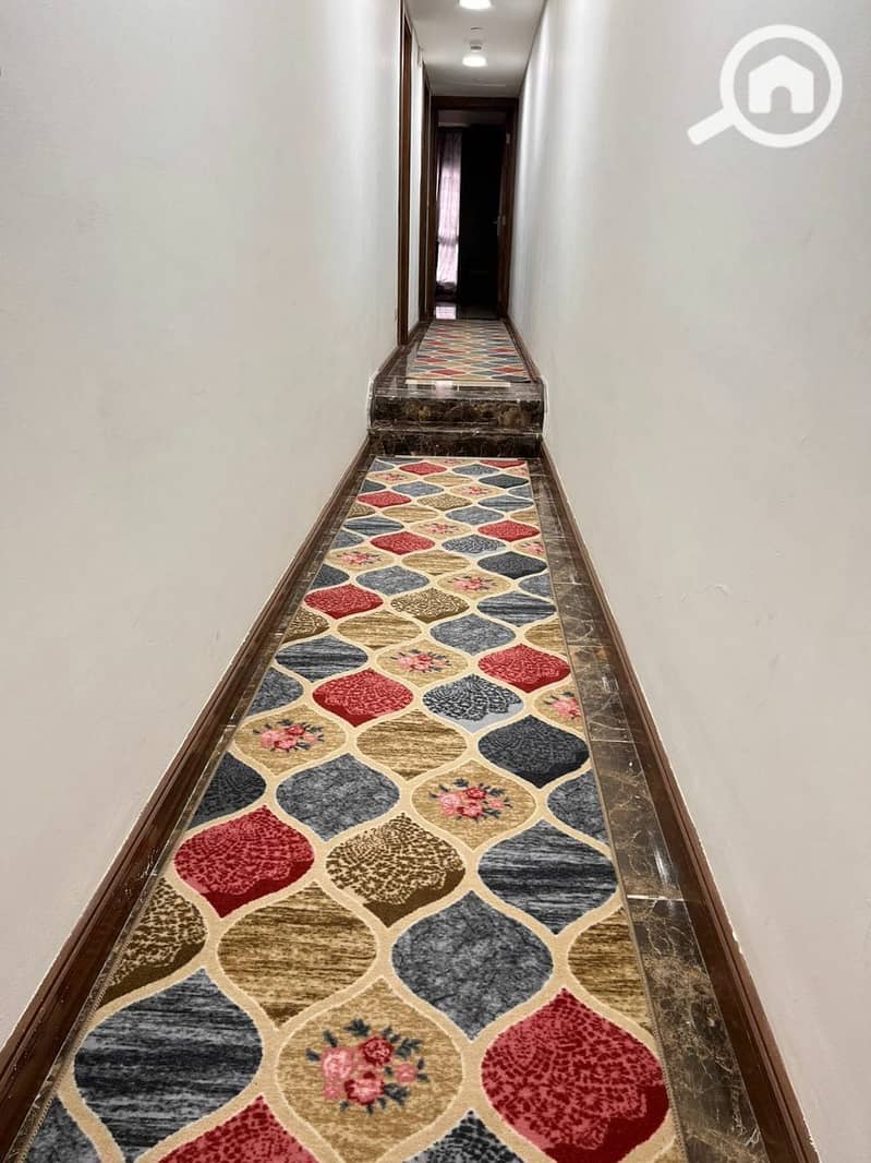 6 photo_5893001559308700575_y. jpg