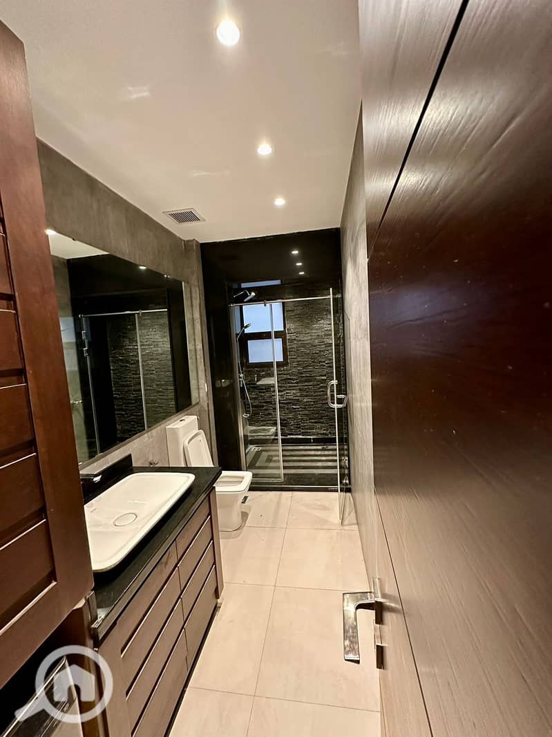 8 WhatsApp Image 2025-12-16 at 3.56. 38 PM (4). jpeg