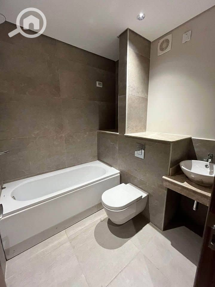 7 561356343_24503386982666319_2206411037881798948_n. jpg