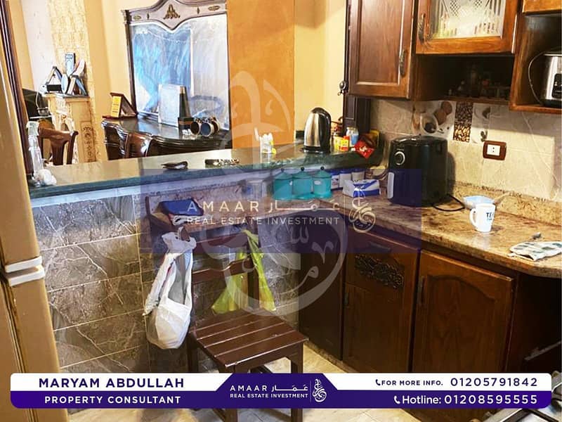 8 photo_5911124929728416603_y. jpg