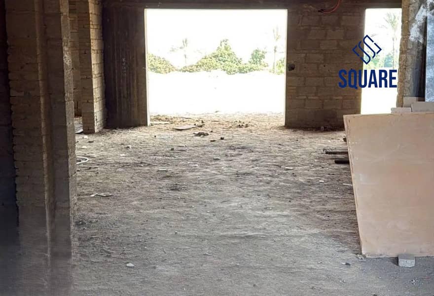 8 60c4bb59-68e8-482f-9d59-7d75d99fa20b. jpg