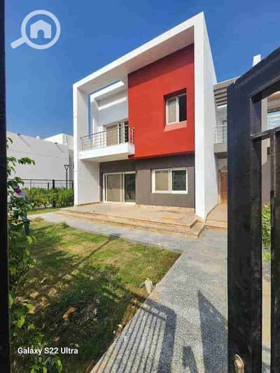 توين هاوس 4 غرف نوم للبيع في مدينتي، القاهرة - FB_IMG_1710231591416. jpg