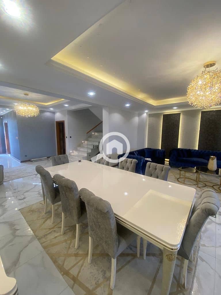 2 1abc996e-9ad9-4e0a-9a9f-215db4a55695. jpeg