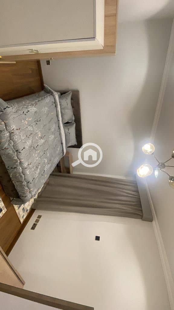 16 36727af2-b956-4c4f-b06e-1c861e02648f. jpeg