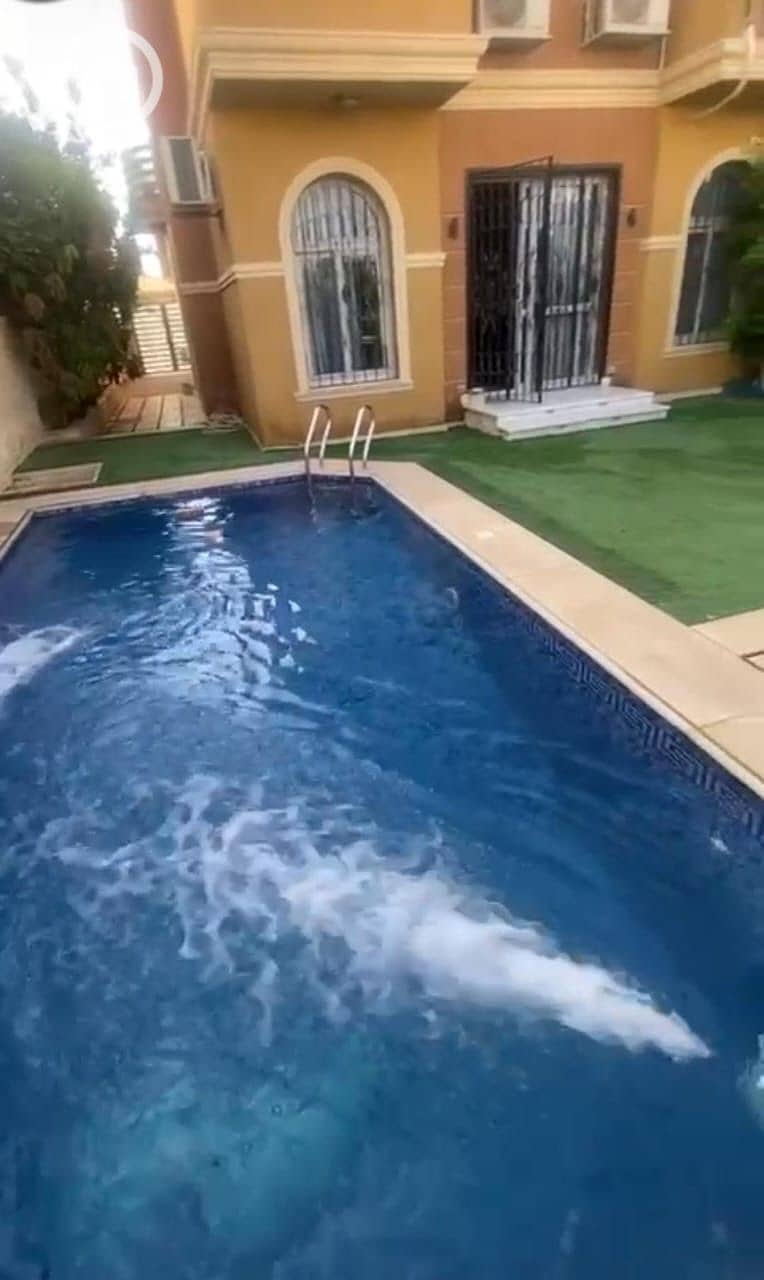 19 385f553e-17f2-4274-9de9-e2b12566125b. jpeg