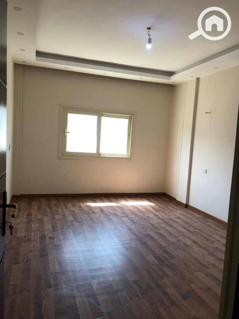 17 photo_5893001559308700586_y. jpg