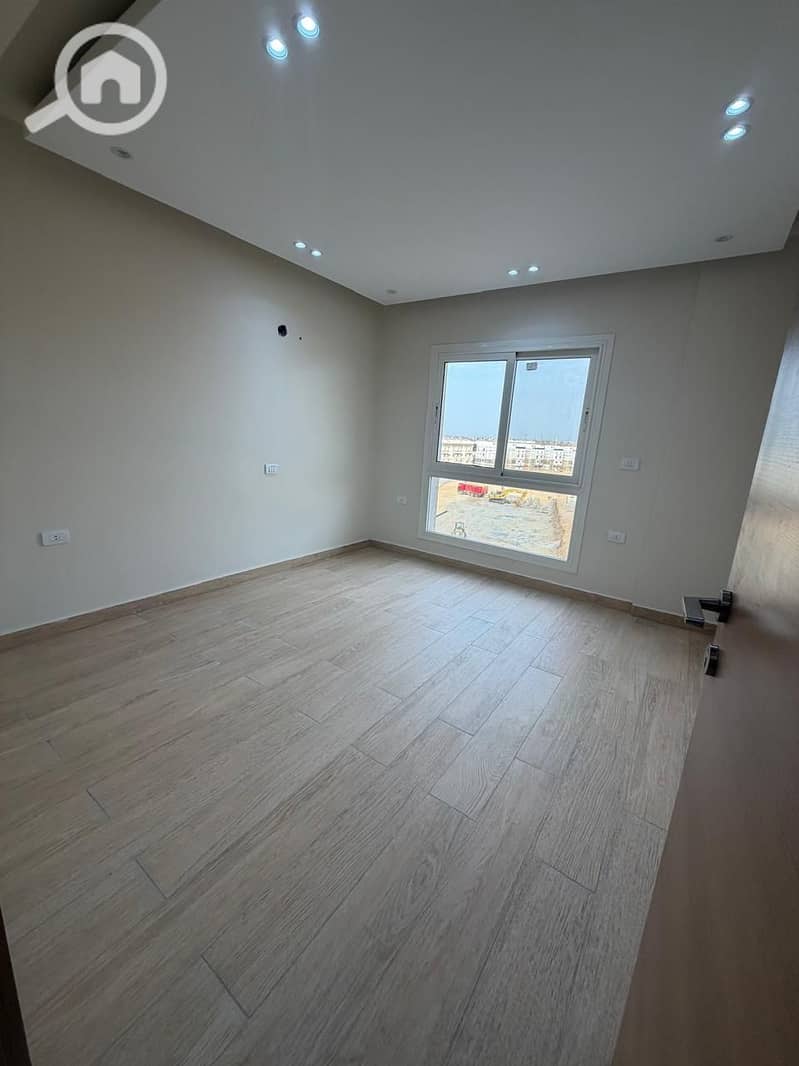 2 WhatsApp Image 2025-12-03 at 5.57. 29 AM. jpeg