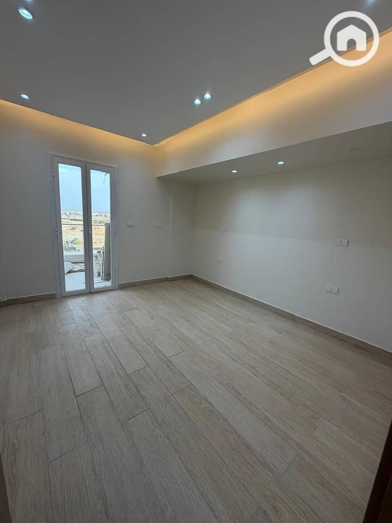 3 WhatsApp Image 2025-12-03 at 5.57. 28 AM (2). jpeg