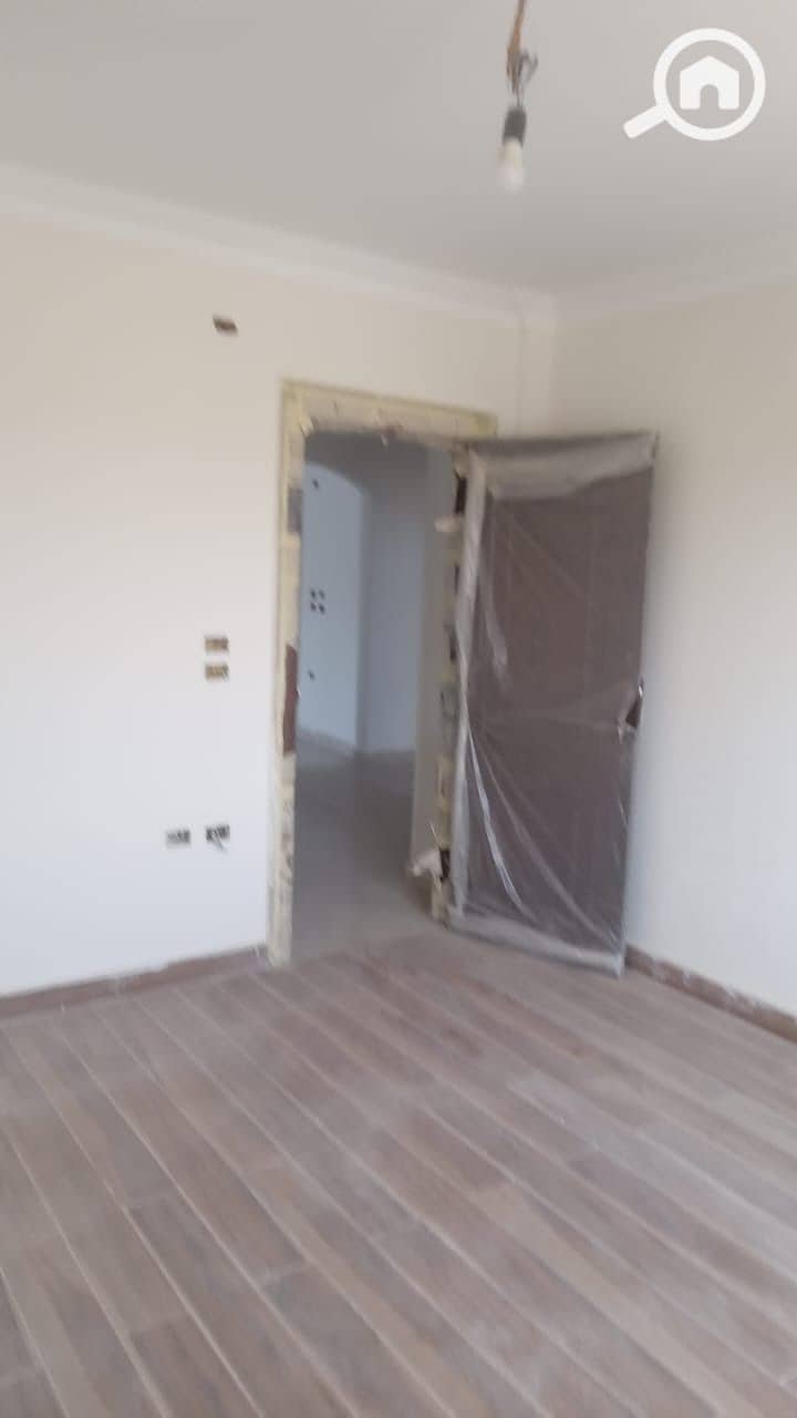 8 16ad6d9d-5f60-4de6-bdeb-2c034aa2a621. jpeg