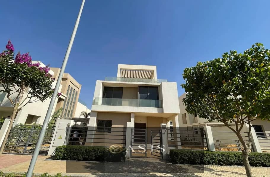 2 8323236-eb113o. jpg