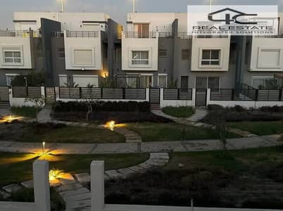 4 Bedroom Twin House for Sale in New Cairo, Cairo - WhatsApp Image 2025-12-16 at 3.58. 43 PM (1). jpeg 4 Bedroom Twin House for Sale in New Cairo, Cairo - WhatsApp Image 2025-12-16 at 3.58. 43 PM (1). jpeg