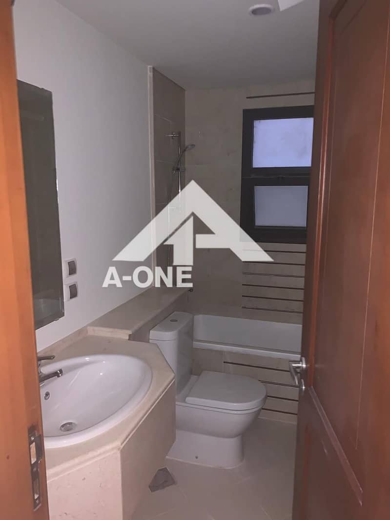 9 f1e62b0a-f68f-4cb5-aea0-17f6a019fd63. jpg