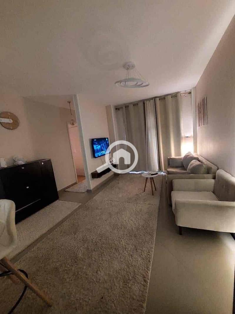 7 96b2442b-61b9-48b7-a726-a4f2b34c422a. jpg