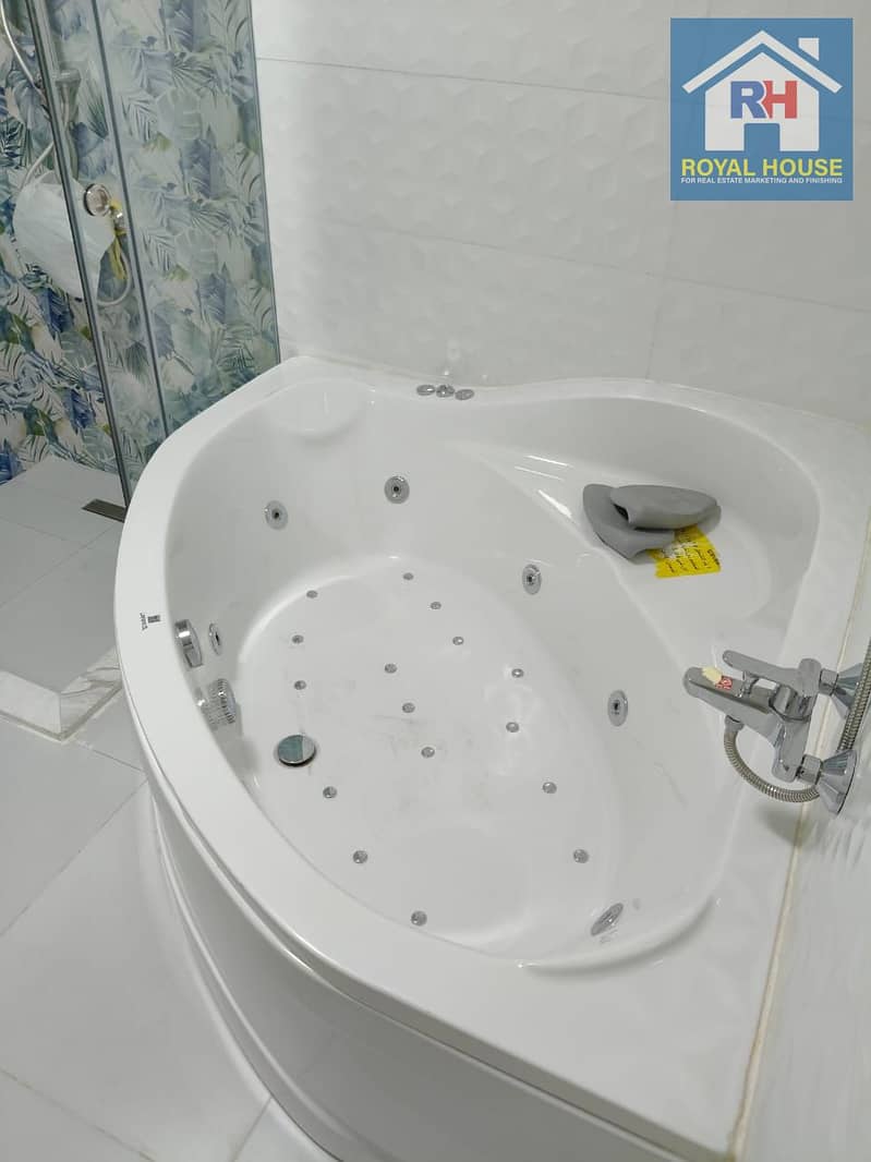 6 abc43acb-1282-455c-b5dd-98ff57d7f17d. jpeg