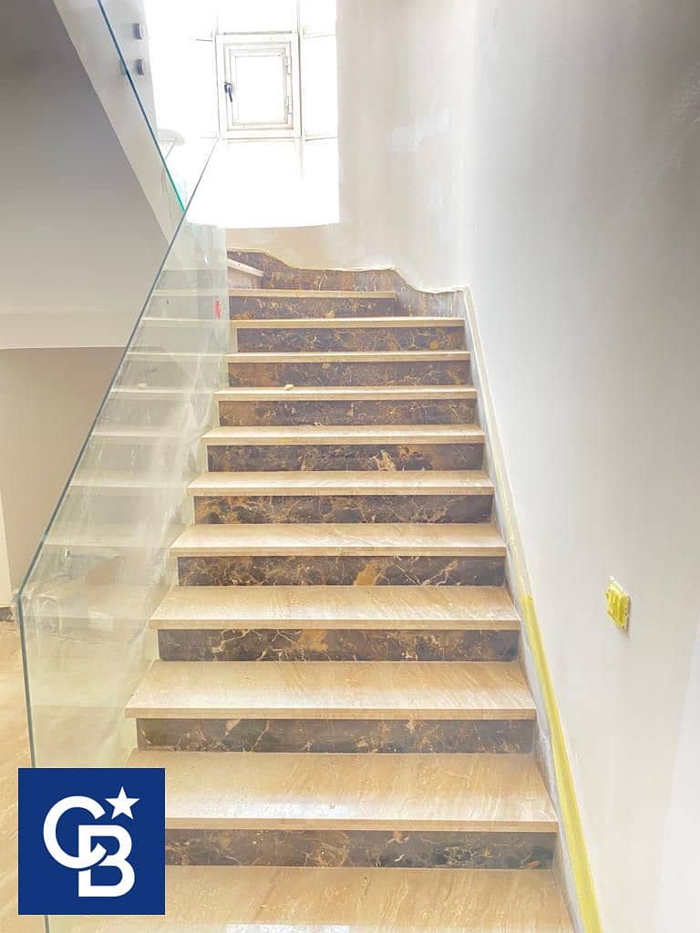 5 WhatsApp Image 2025-12-14 at 1.52. 44 PM (1). jpeg