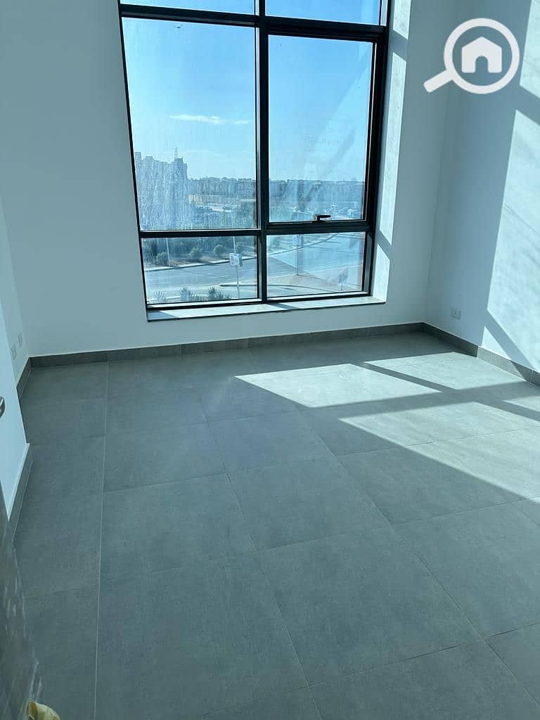 6 WhatsApp Image 2025-06-04 at 11.40. 07 AM. jpeg