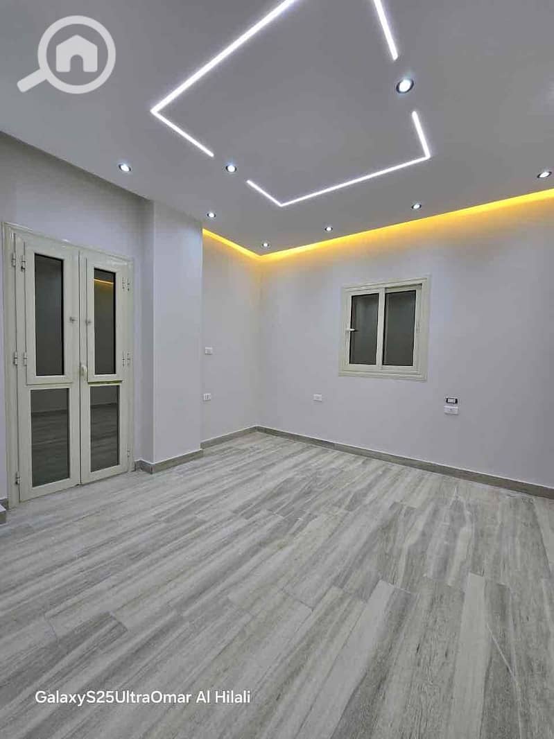 5 41e17cf9-dbec-4d90-81f5-0a2117395c2b. jpg