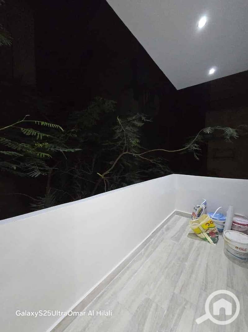 12 9503aeb2-8f99-4d35-9171-db24493dc3f7. jpg