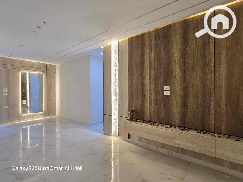 14 1a839c08-e283-4e33-be00-0805776ec588. jpg