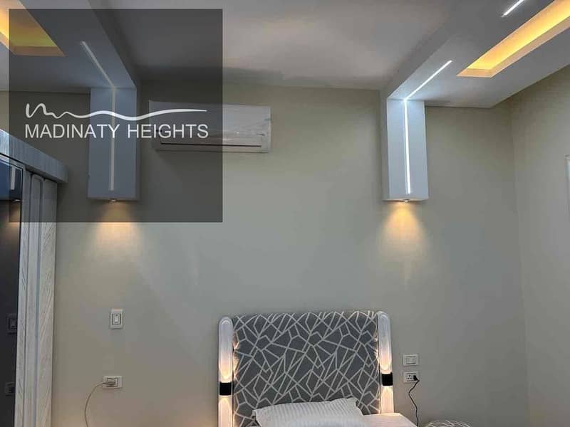 22 22f0e3bd-8b3a-4882-b5f0-ff2fd176f4c4. jpg