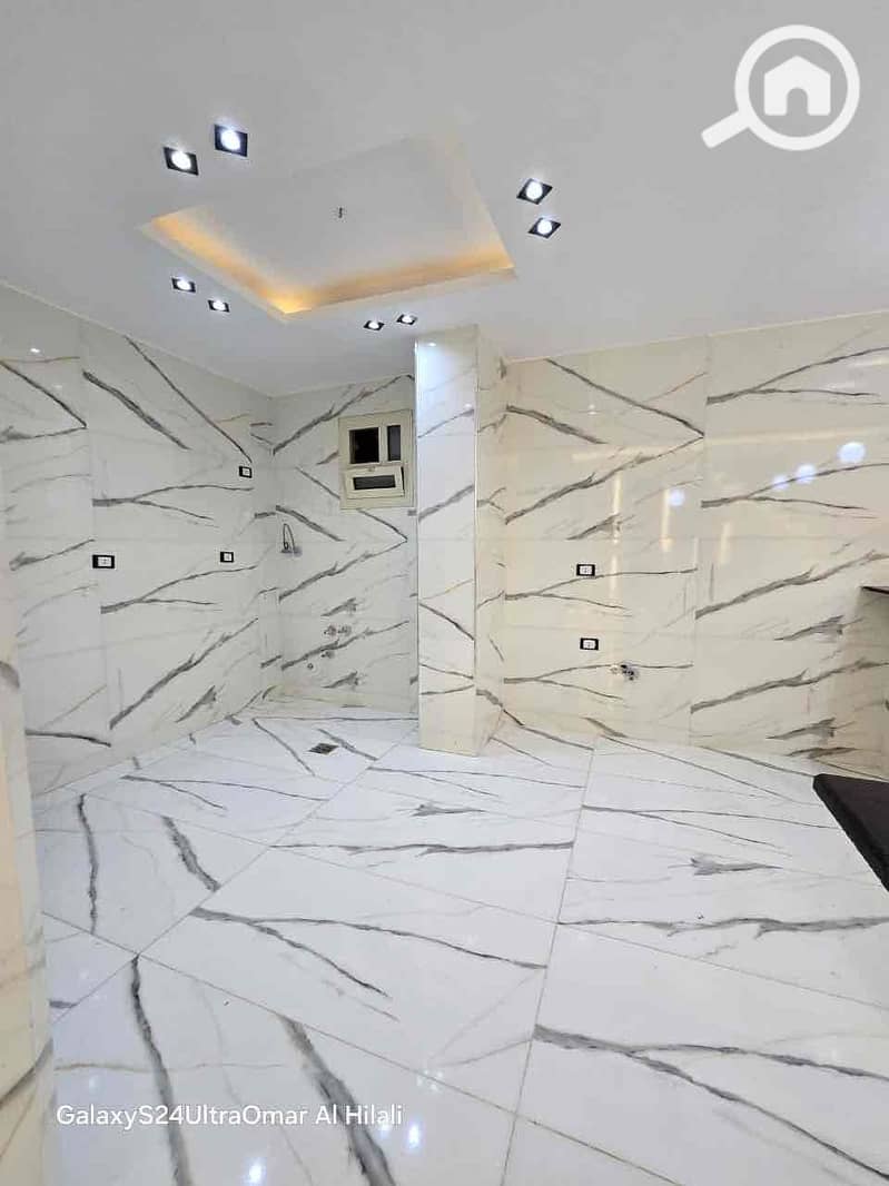 21 d4046577-a02d-40bd-9c85-d5c1e4422ce1. jpg