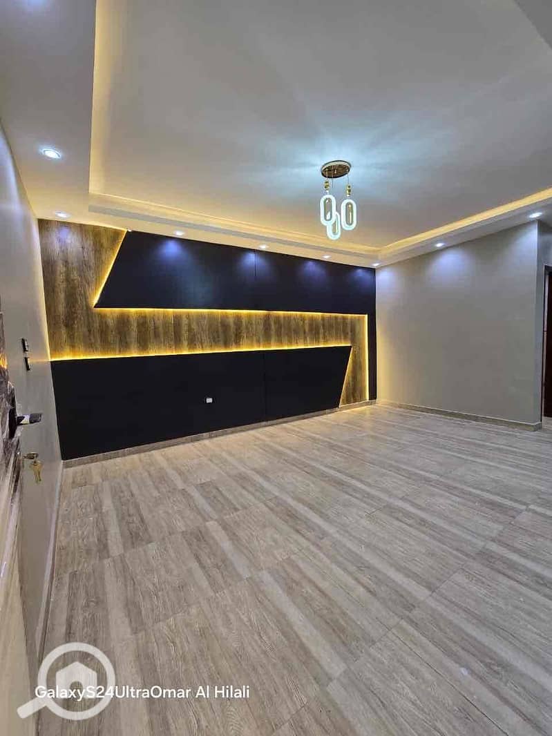 22 8967bd6d-aceb-400e-ac58-e775f12c41d0. jpg