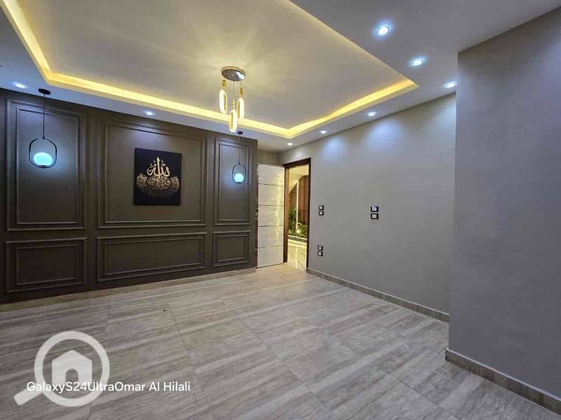 26 8660ba52-bdb2-45d1-b597-f49b2440ad82. jpg