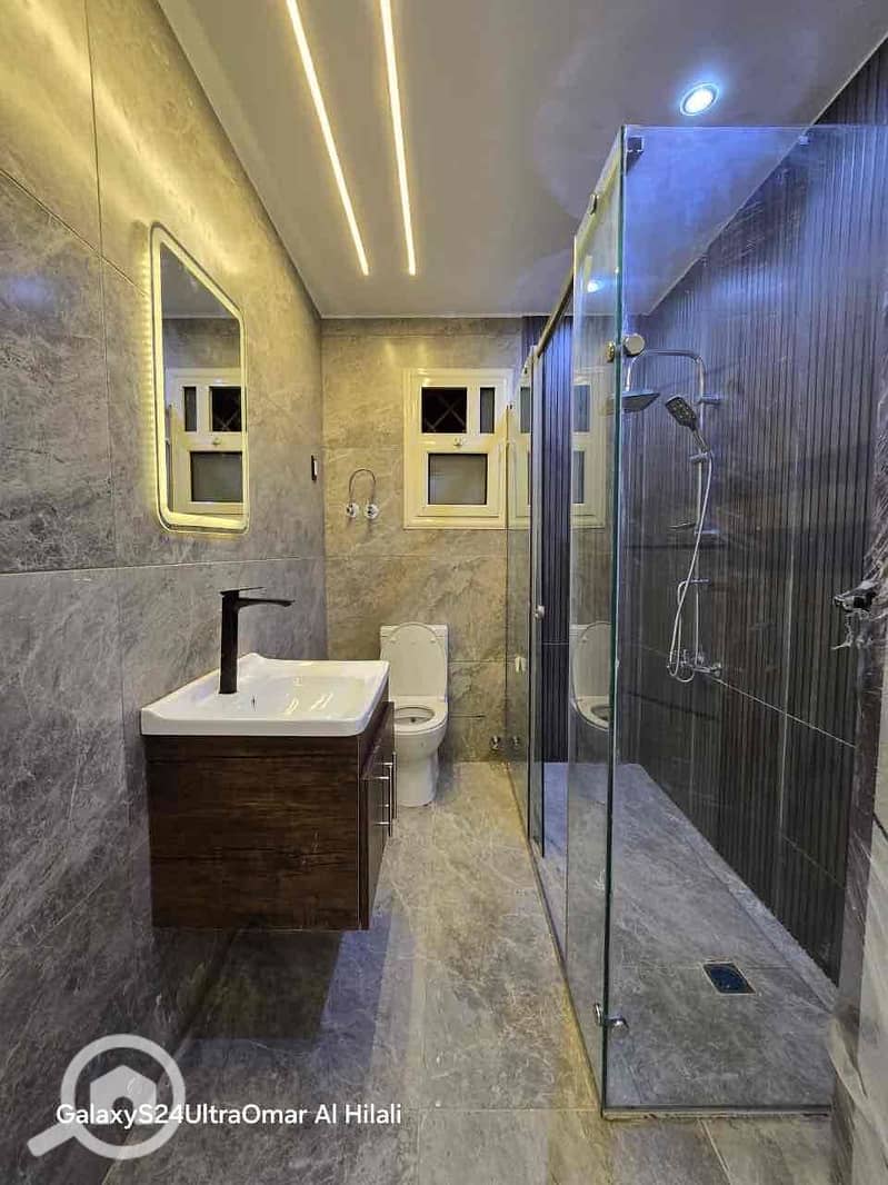 31 f74c91c1-28fe-4c96-a23e-69a457cc07d7. jpg