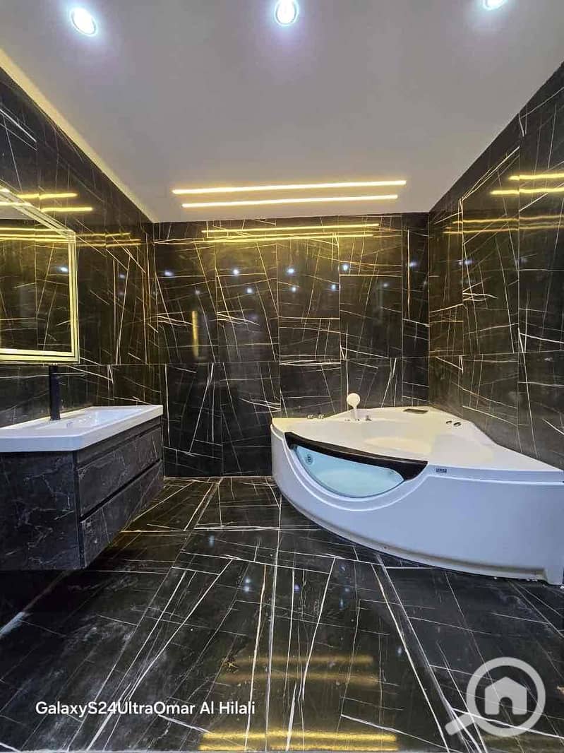 37 0fbcfecf-ada1-43c8-bc3c-caa7bd7e517f. jpg