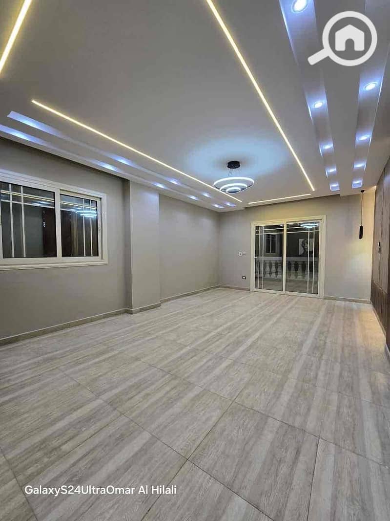 39 5e5a093c-db0c-4b18-8cdf-04d908bab9d4. jpg