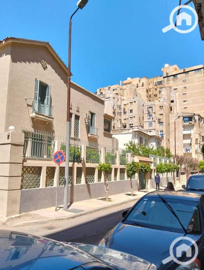 فیلا 6 غرف نوم للبيع في جليم، الإسكندرية - XyVsUHzSGPILR7EQMIVtRhbrPwNdwb6Of2tUUE41. jpg