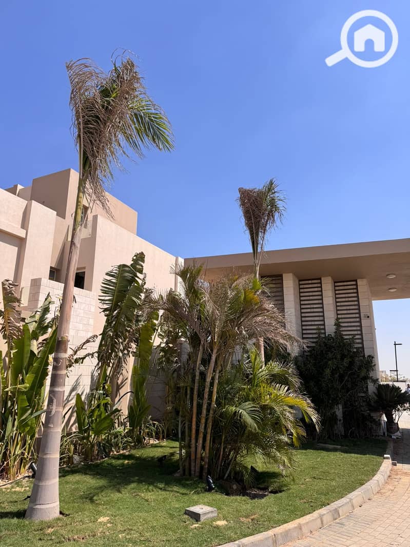 4 WhatsApp Image 2025-12-16 at 15.09. 04_a19a3175. jpg