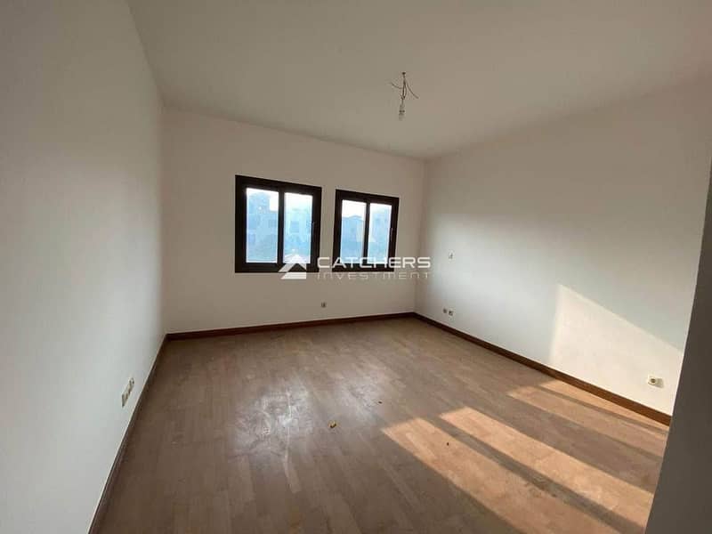 9 469533851_970925321625195_5228790409382732801_n. jpg