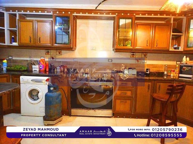 8 photo_5911124929728416699_y. jpg