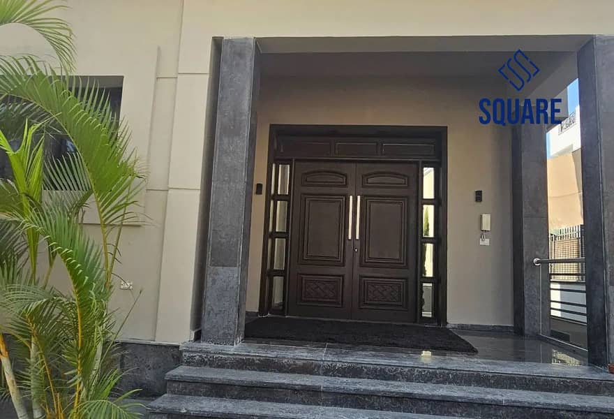 10 e89df8ab-ad67-4e80-93b3-92fb45b972b6. jpg