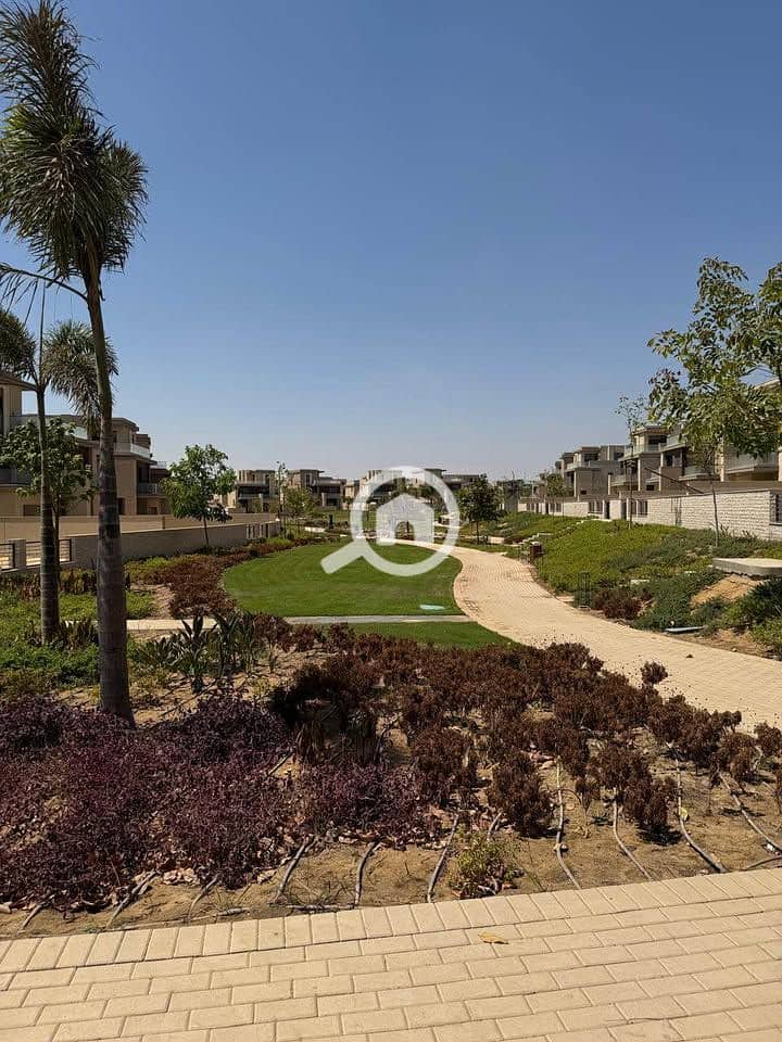 10 541282953_1984900872286276_6806597808809844652_n. jpg