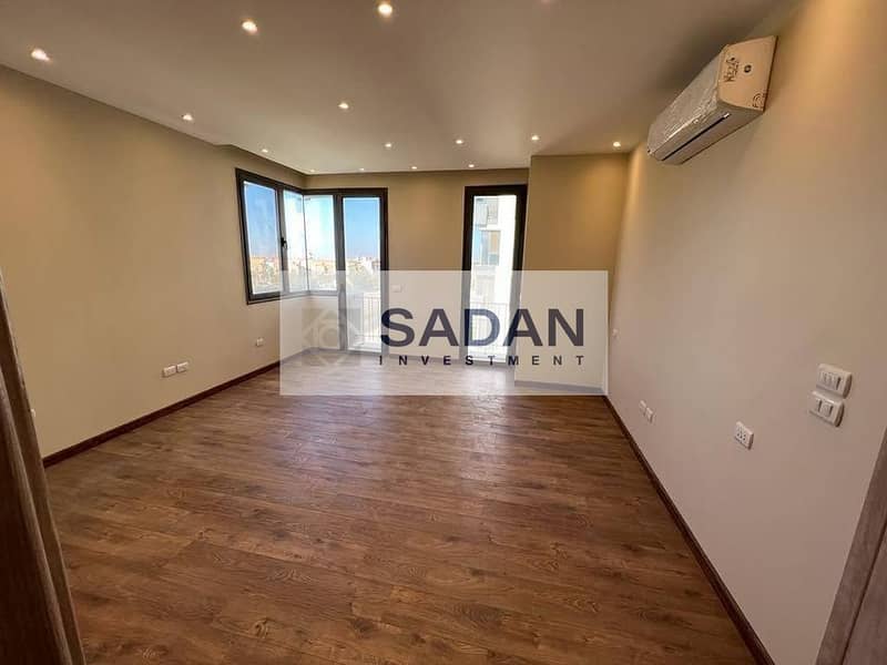 4 f828ea65-02c7-4e76-bbeb-d325678c649c. jpeg