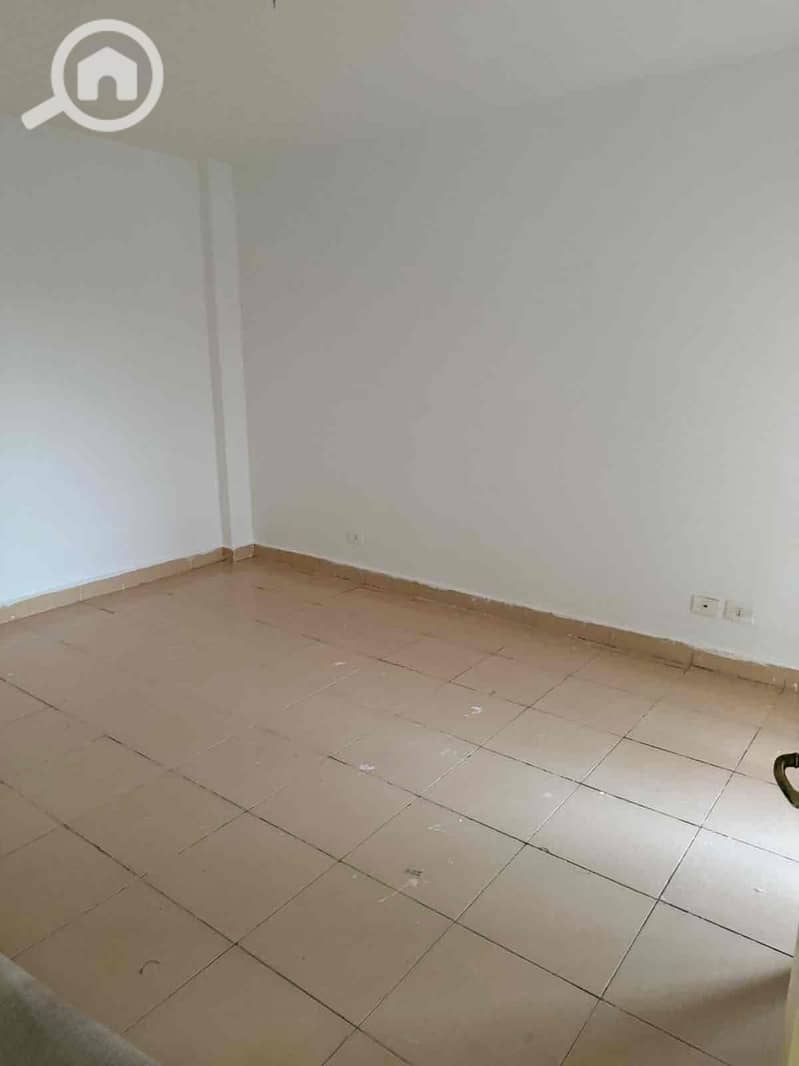 12 c9db9974-dd58-46a8-956b-1cd0470517d7. jpg