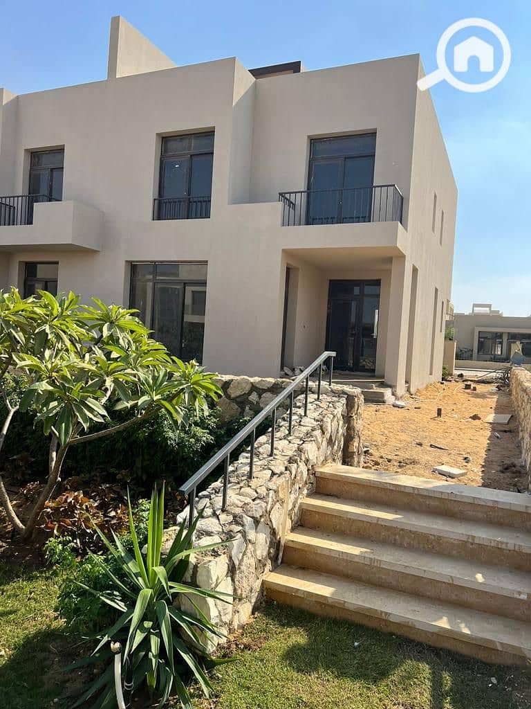 10 3d4f74b4-fcfb-4a2c-981c-5a3f8590b55f. jpeg