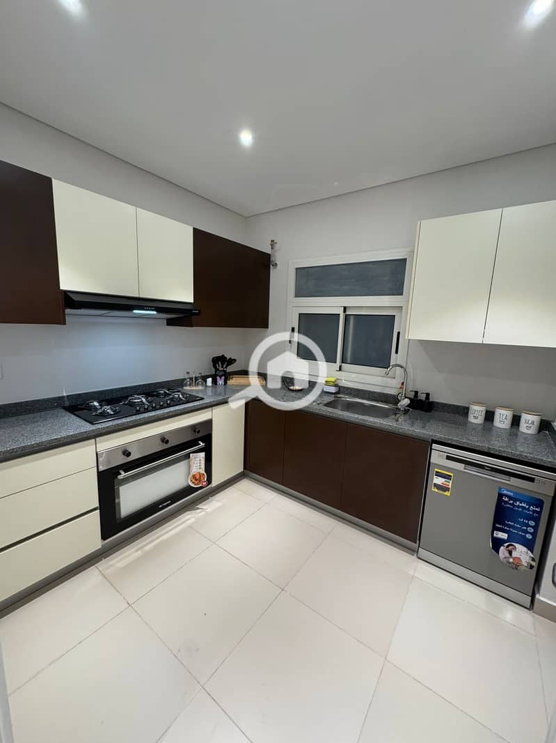 22 WhatsApp Image 2025-12-16 at 5.32. 26 PM. jpeg