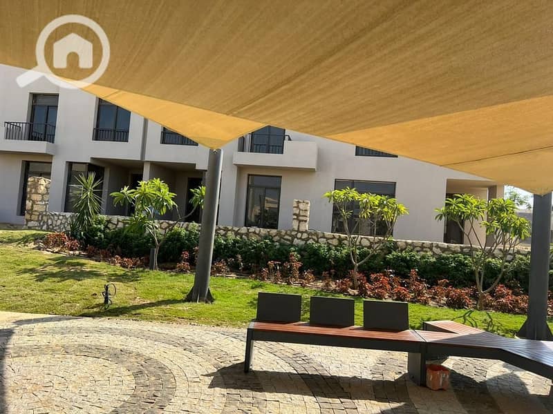 11 cb9ce89a-9861-4a79-a984-acaffd01df2e. jpeg