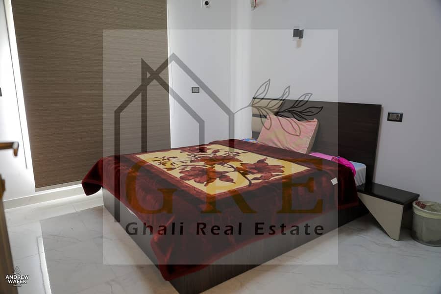 5 b32c5e29-2404-4df6-bd50-d89d7fe154d2. jpg